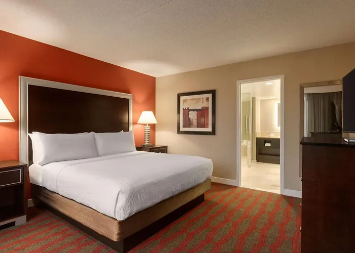 Doubletree By Hilton New York-Laguardia